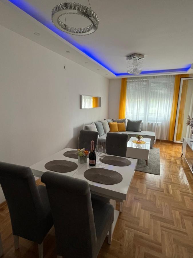 Apartament Paunov Breg Belgrad Zewnętrze zdjęcie